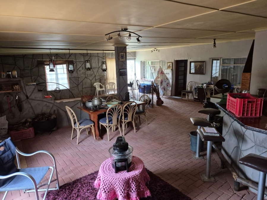 4 Bedroom Property for Sale in Vredendal Rural Western Cape